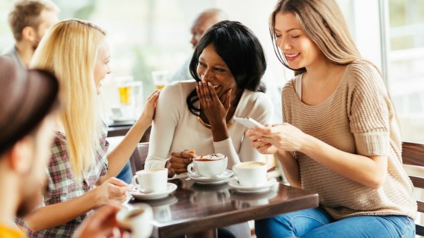 talking about money with your girlfriends