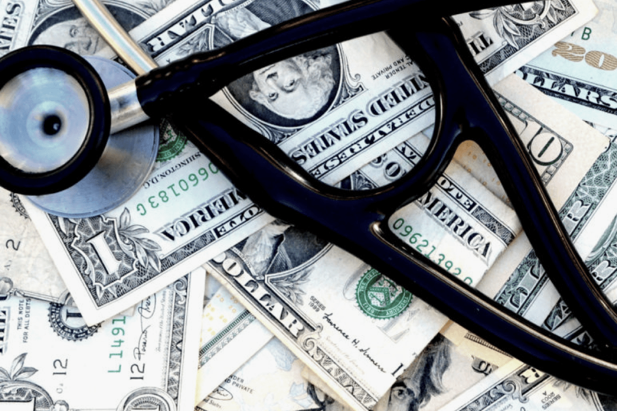 person getting a personal finance checkup