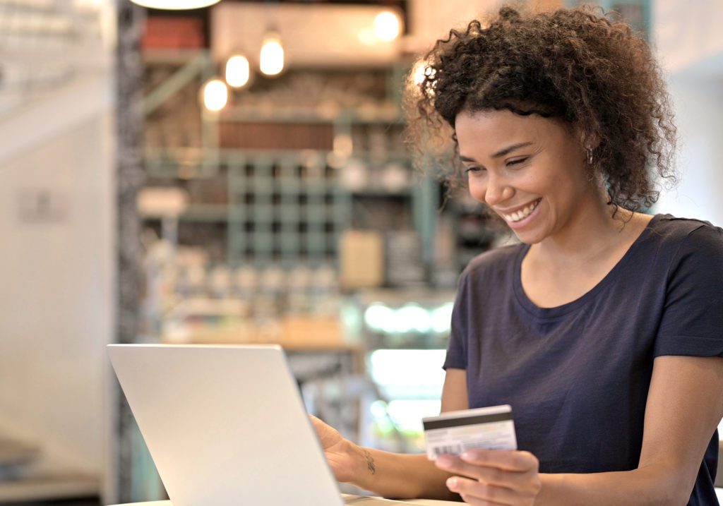 how to use a credit card responsibly