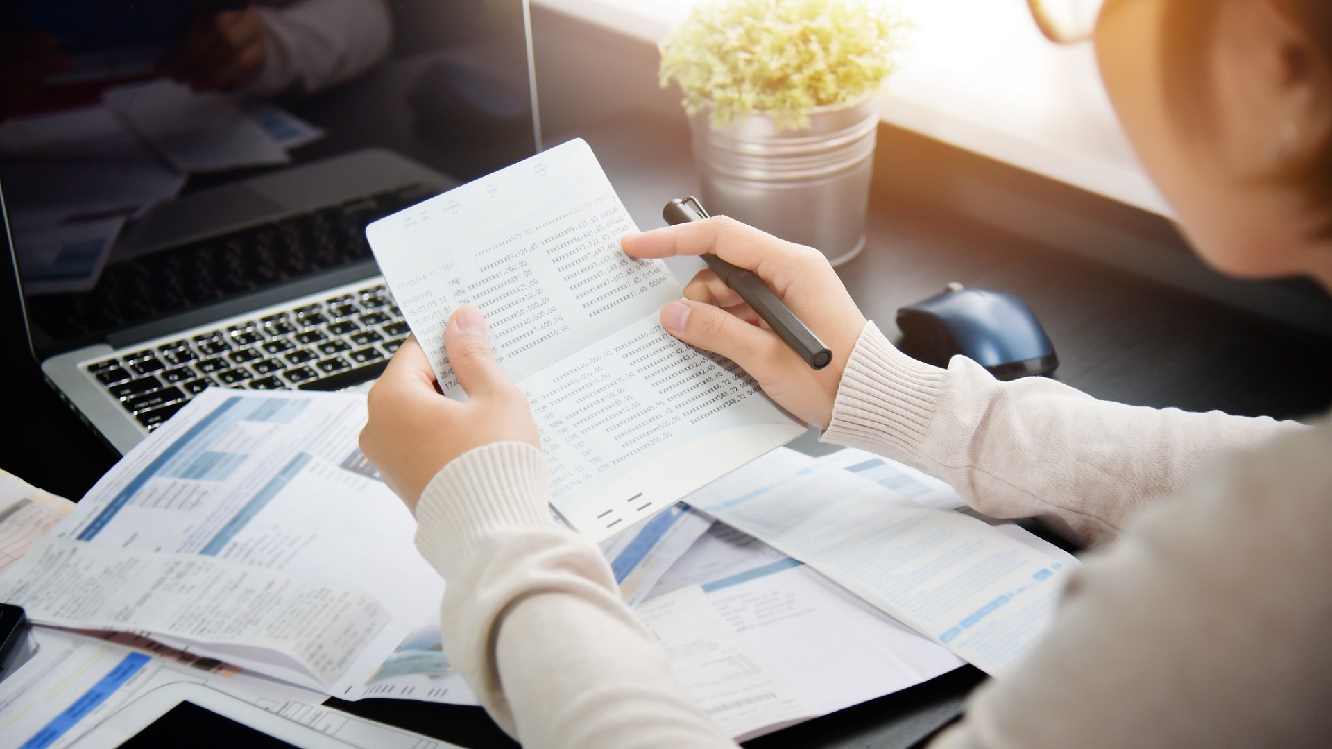 MAn applies debt snowball strategy to his finances