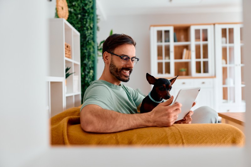 Can You Trust AI for Financial Advice?